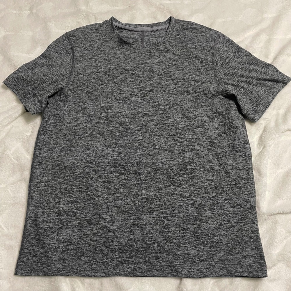 Lululemon T-Shirt Men NO SIZE Grey Metal Vent Tech Short Sleeve Athletic Workout